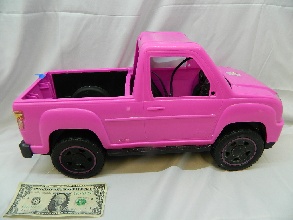 AA3421 MATTEL BARBIE Truck Pink and Black 2017 Good Condition 8 x 19 x