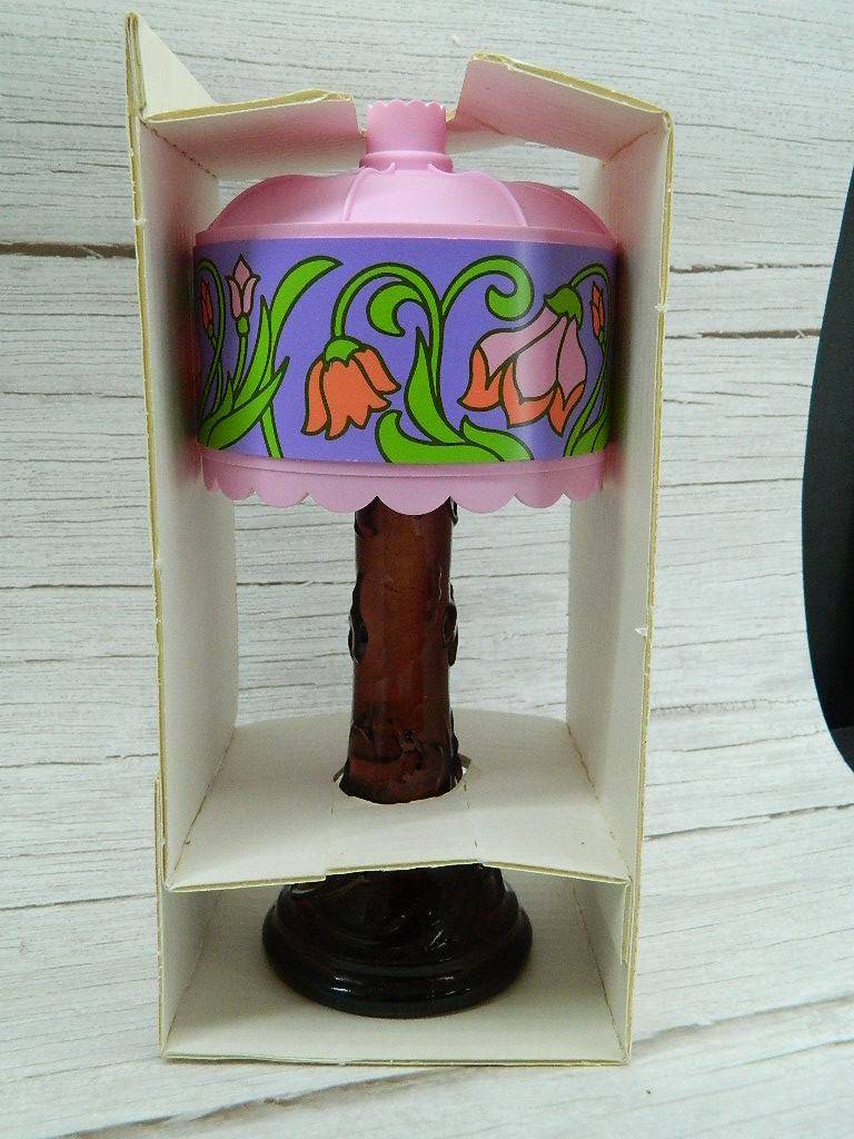 BH6285 Vintage AVON IN BOX Tiffany Lamp Roses Roses Cologne 5oz 