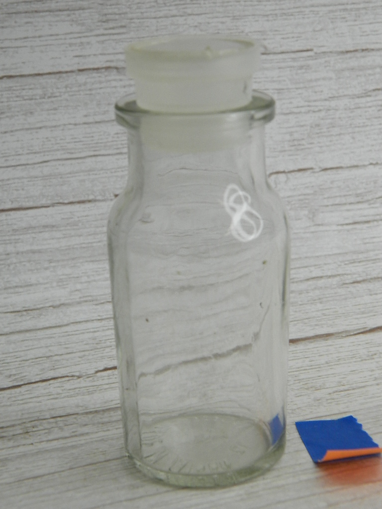 AA6447 Old Glass Medicine Bottle Made in Taiwan With Stopper 3.25
