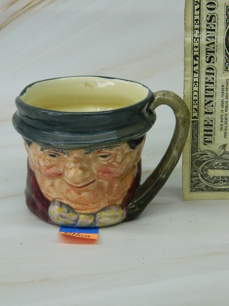 BH6058 Collectible Vintage ‘Toby Mug’ Made in Royal Doulton England