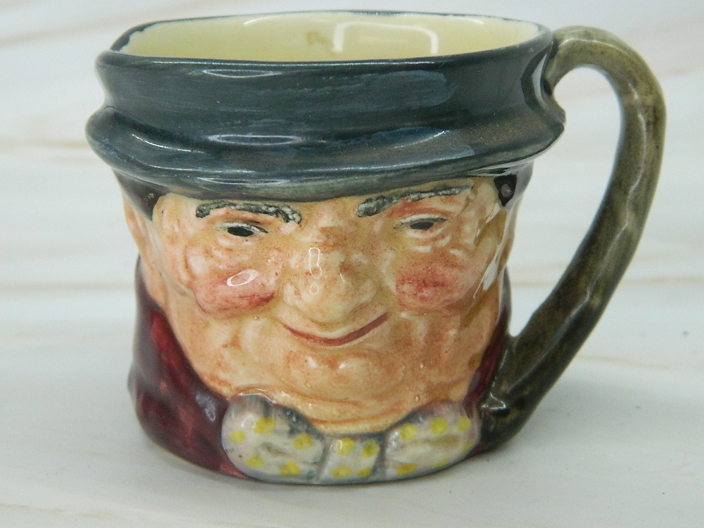BH6058 Collectible Vintage ‘Toby Mug’ Made in Royal Doulton England