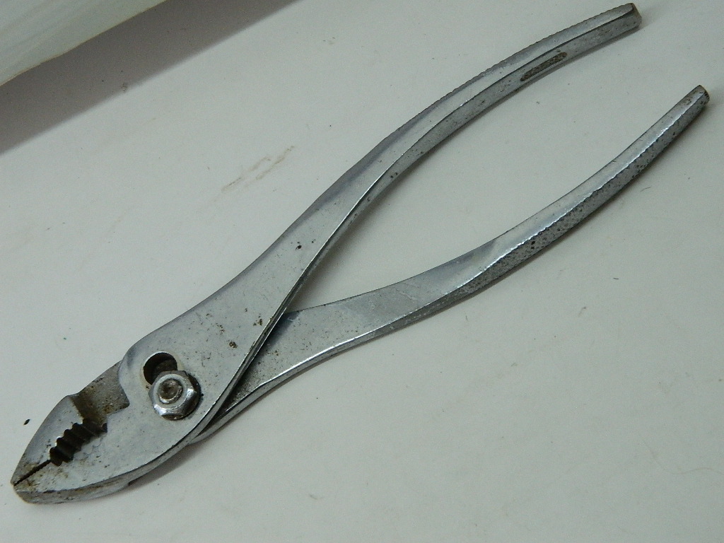 SG6076 FULLER Brand No.1968 Drop Pliers ‘8 Inches Long’ Wilbur Auction