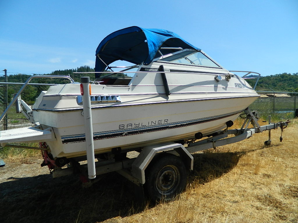 SG6964 BAYLINER Foot 5Person 750LBS Max, 90 Horsepower Outboard Fishing Boat W/Sleeping
