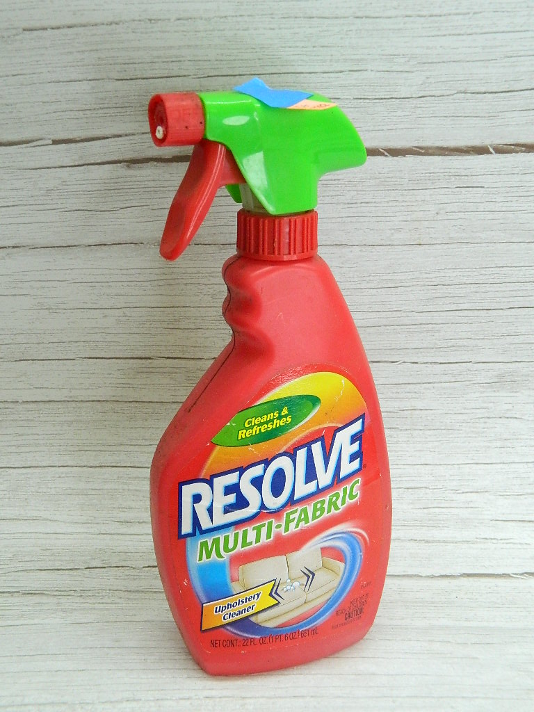 SG7282 FULL 22oz Bottle of RESOLVE Multi Fabric Cleaning Formula