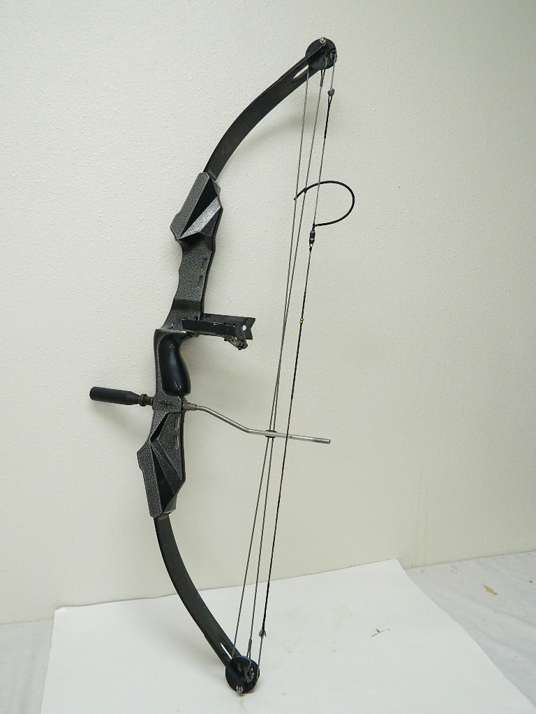 AA7757 PSE ELITE 27in GRAPHITE COMPOUND BOW w/ Stabilizer and Arrow
