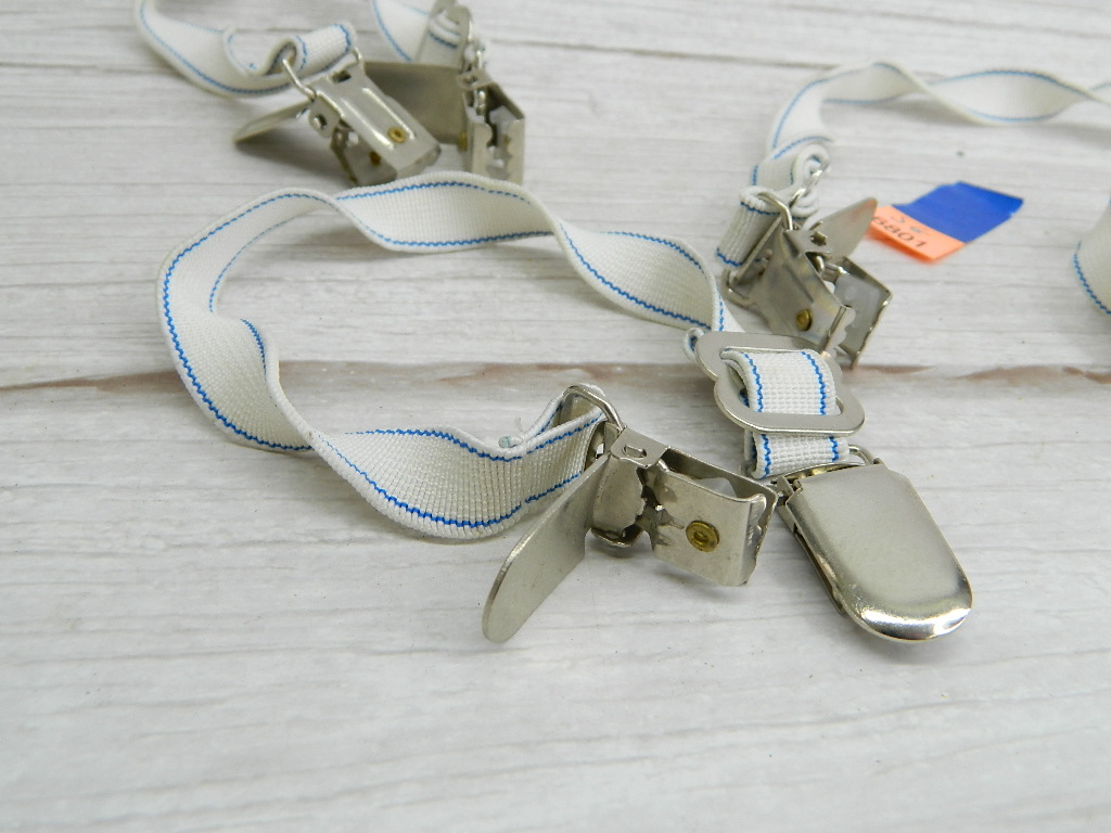 SG6801 Collection of 4 Elastic Clothing Clips Adjustable 11in Long