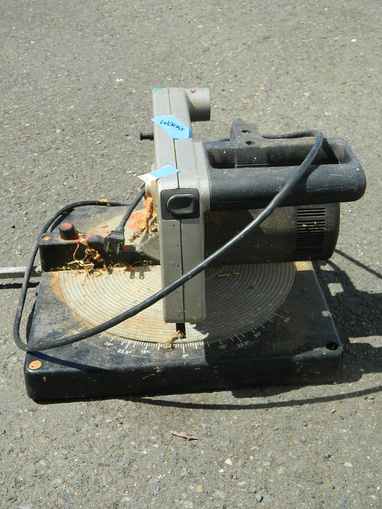 SG8079 WORKING CRAFTSMAN 8 1/4 Compound Miter Saw Wilbur Auction