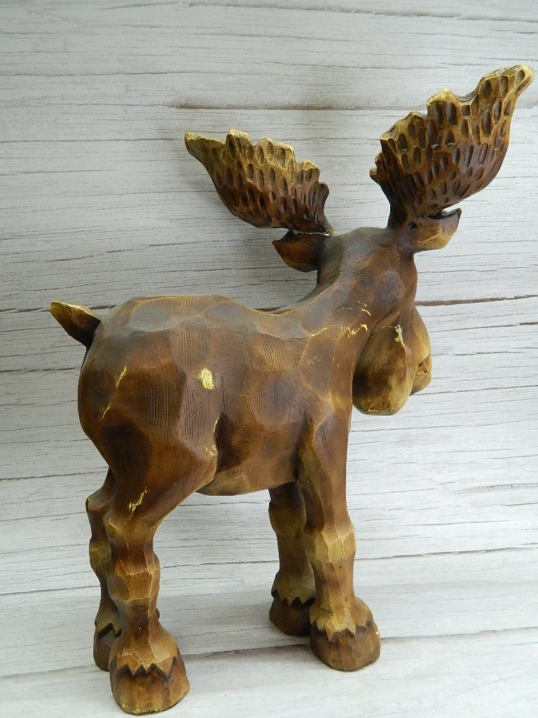 custom wood figurines