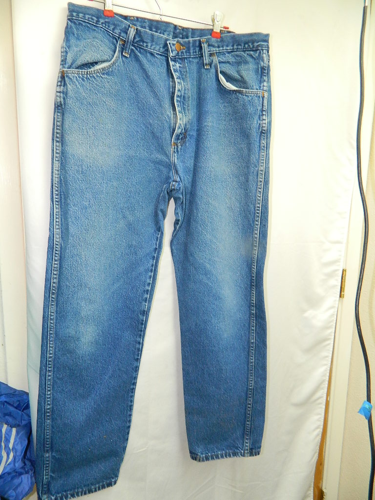AA8244- MEN’S Size 38/32 Great Condition Faded RUSTLER Denim Blue Jeans ...